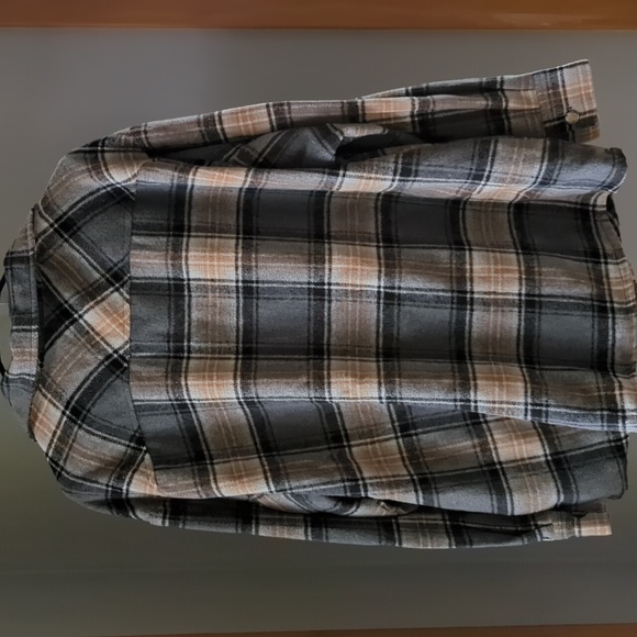 ZiA shacket - Picture 6 of 8